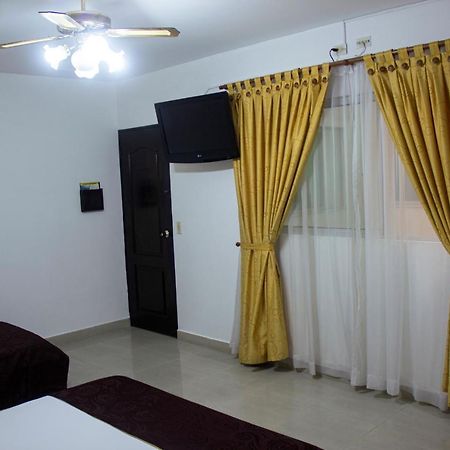 Hotel Plazuela San Ignacio Medellín Buitenkant foto