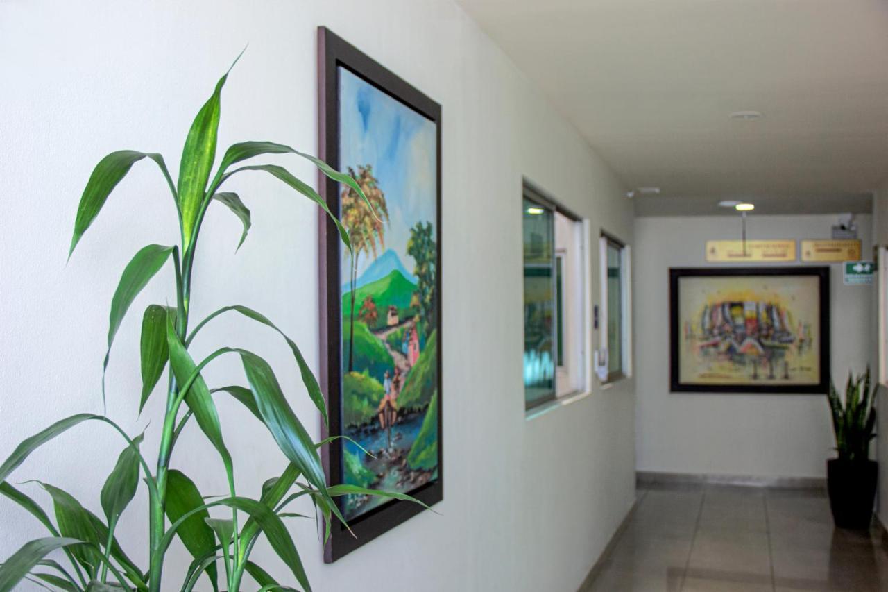 Hotel Plazuela San Ignacio Medellín Buitenkant foto