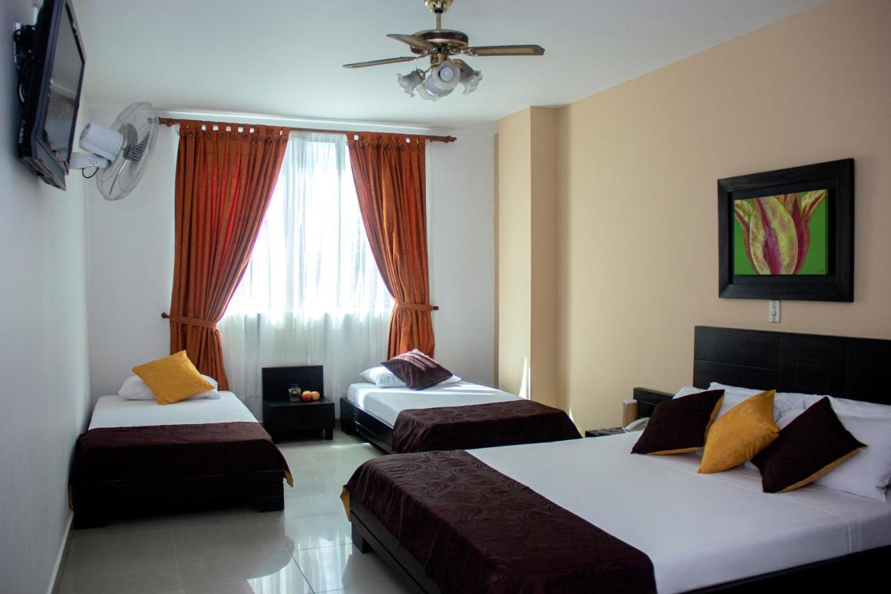 Hotel Plazuela San Ignacio Medellín Buitenkant foto