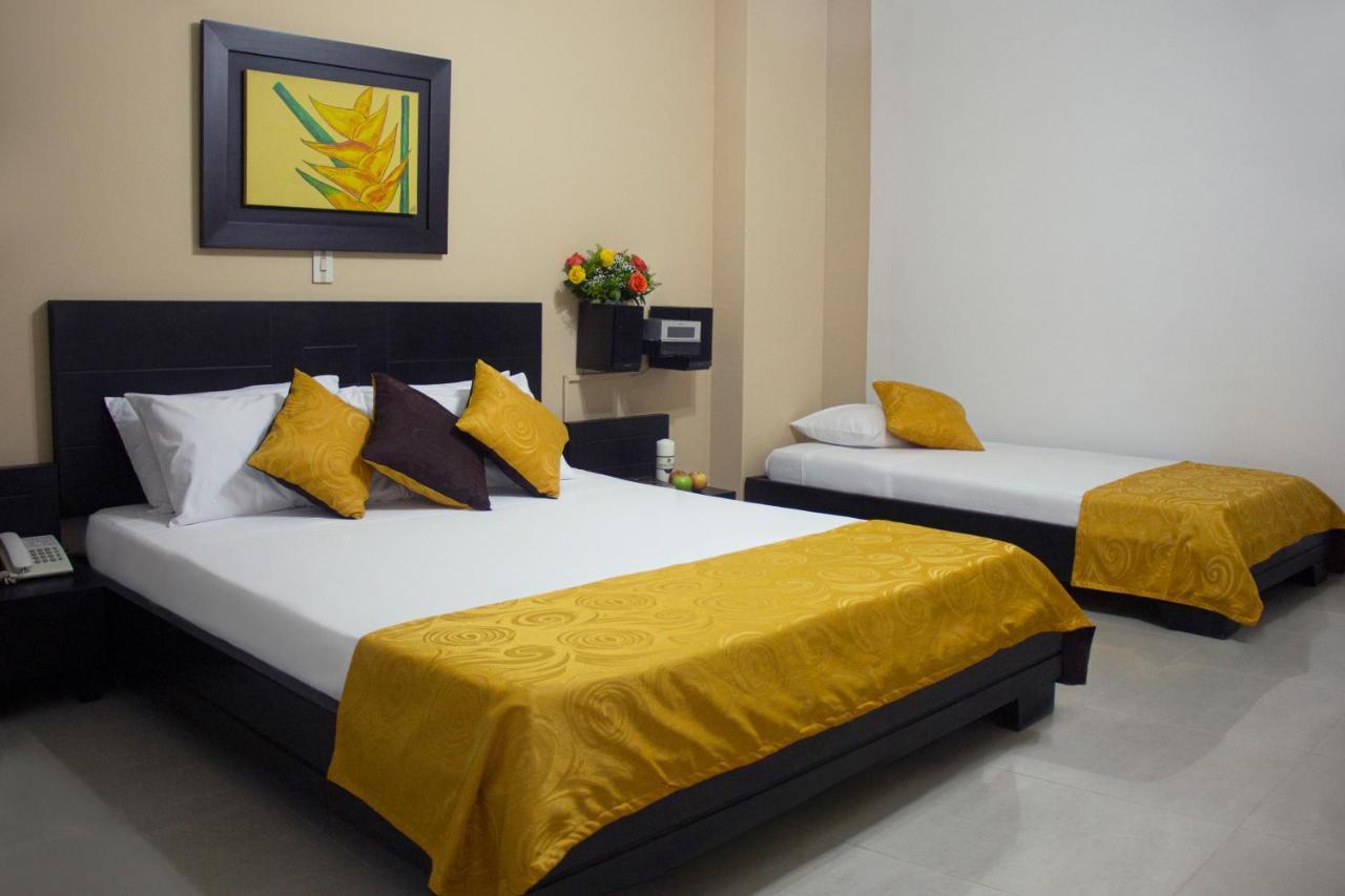 Hotel Plazuela San Ignacio Medellín Buitenkant foto