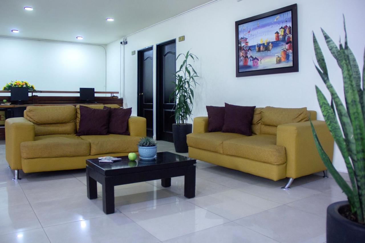 Hotel Plazuela San Ignacio Medellín Buitenkant foto