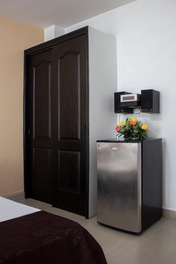 Hotel Plazuela San Ignacio Medellín Buitenkant foto