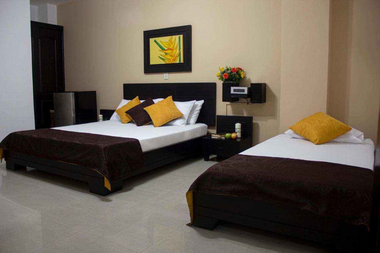 Hotel Plazuela San Ignacio Medellín Buitenkant foto