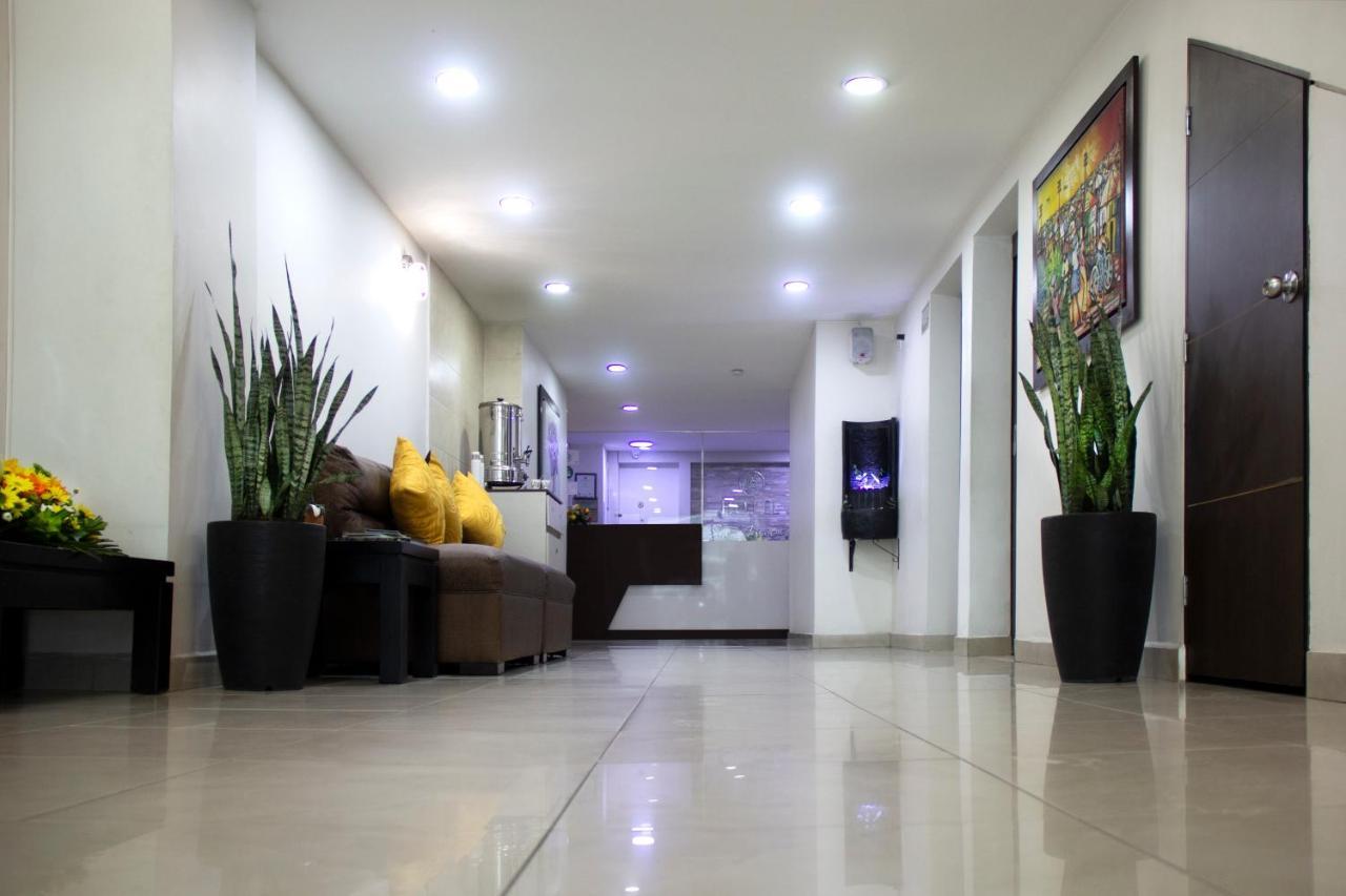 Hotel Plazuela San Ignacio Medellín Buitenkant foto