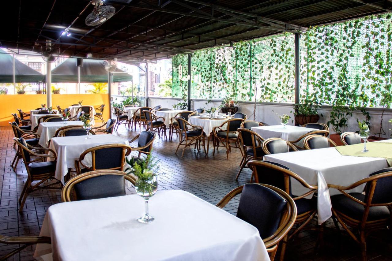 Hotel Plazuela San Ignacio Medellín Buitenkant foto