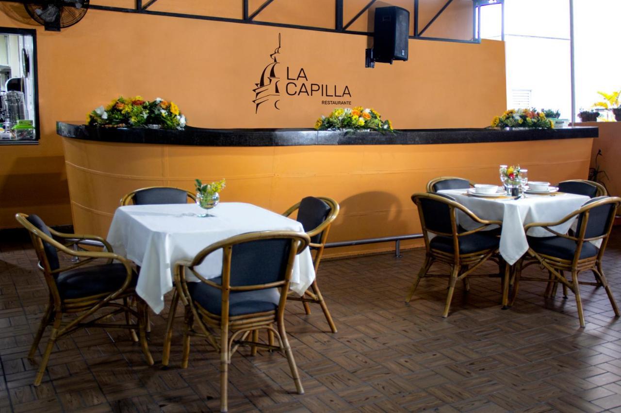 Hotel Plazuela San Ignacio Medellín Buitenkant foto