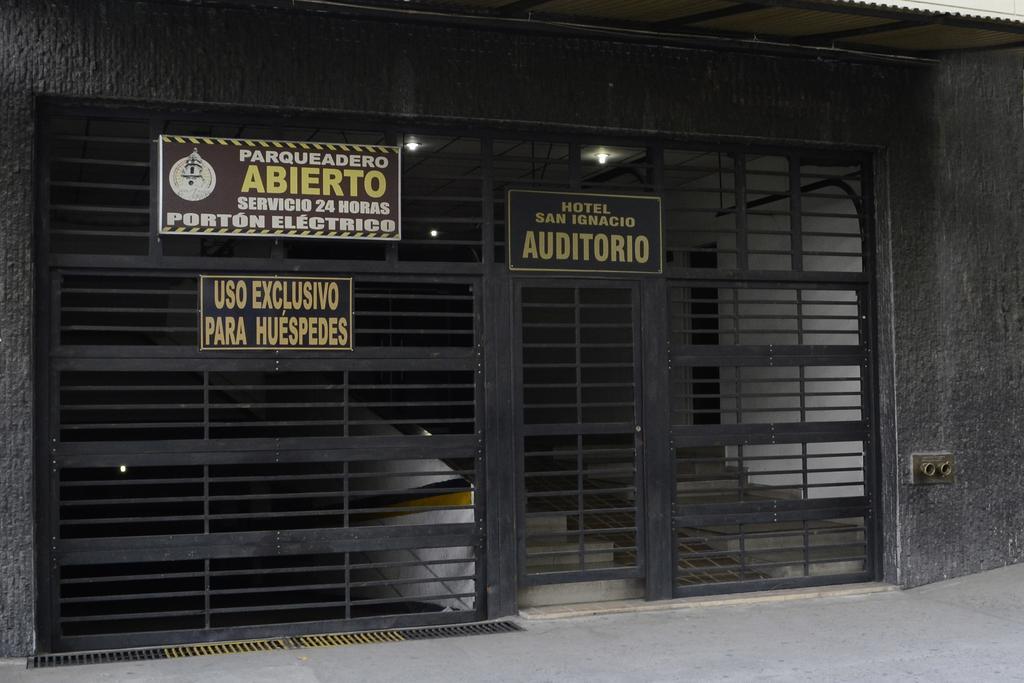 Hotel Plazuela San Ignacio Medellín Buitenkant foto