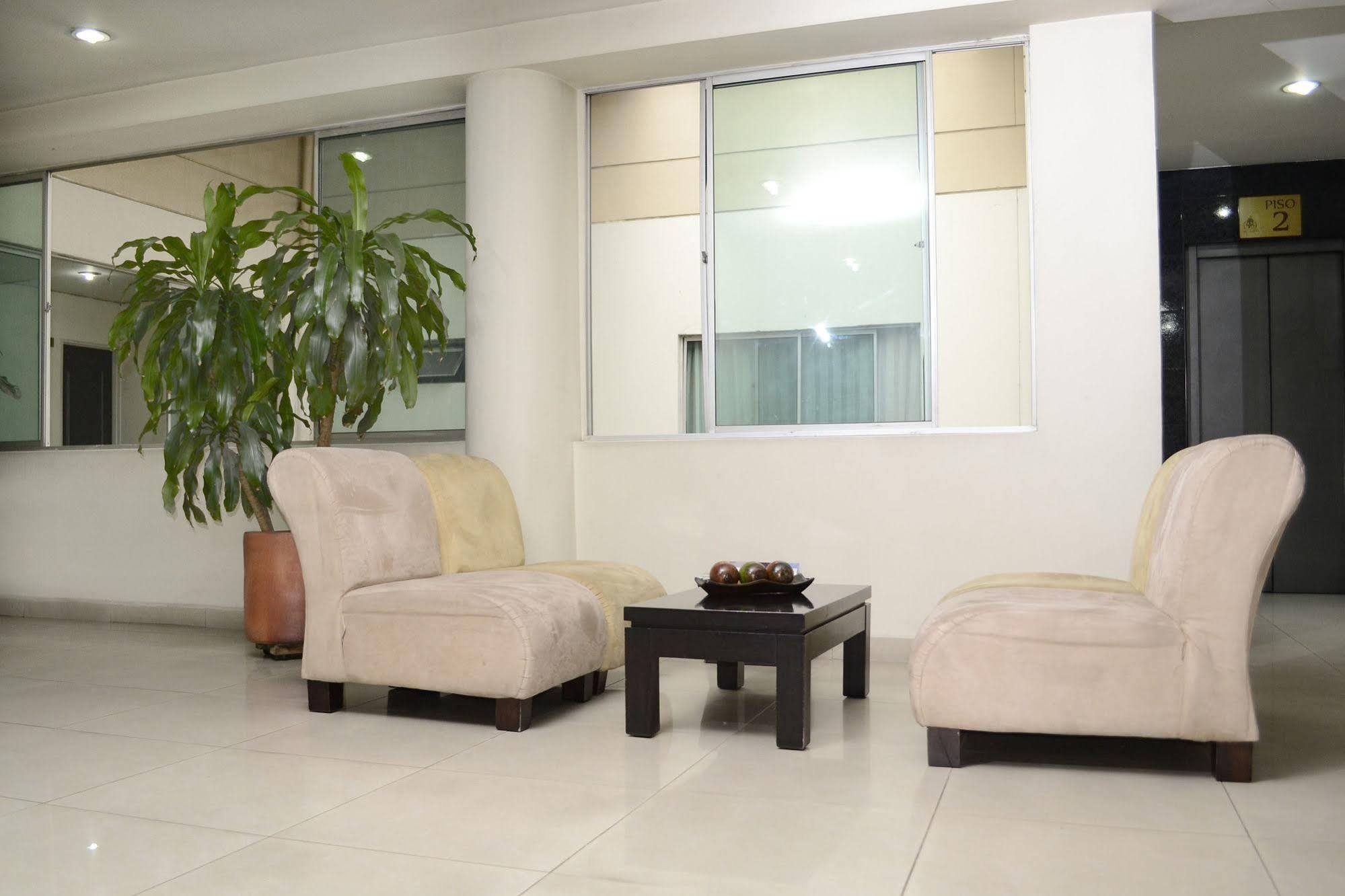 Hotel Plazuela San Ignacio Medellín Buitenkant foto